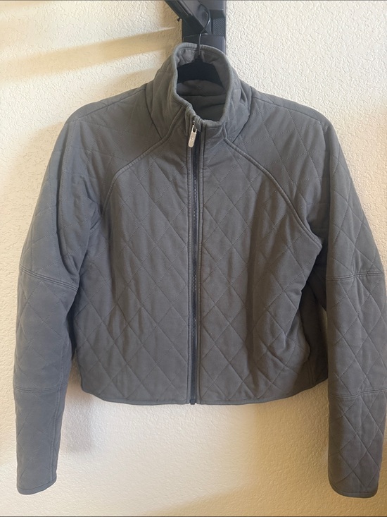 lululemon athletica Jackets & Blazers - Lululemon Quilted Zip-Front Jacket in Slate Gray